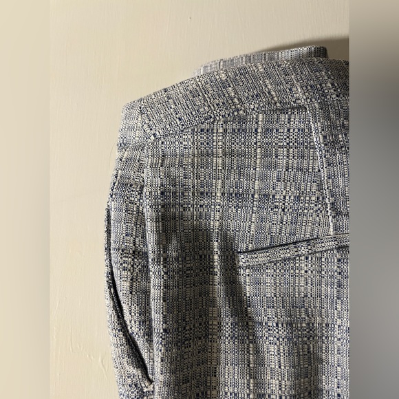 H&M dress pants in blue and white. Size 4. Very comfortable, like new. - Picture 2 of 3
